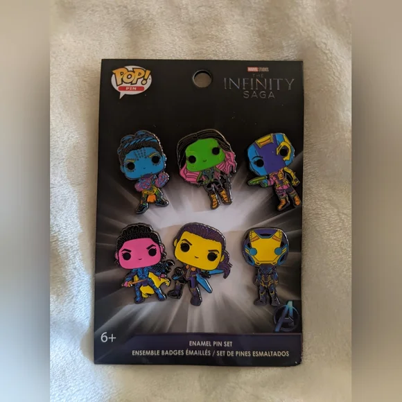 Sealed Infinity Saga enamel pin set from POP pin - Picture 3 of 4